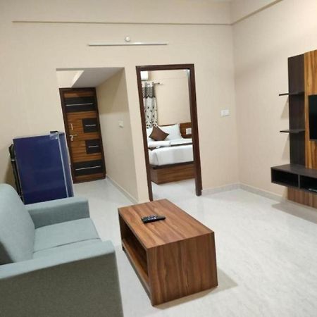 Golden Chariot 1Bhk Flat Manyata Tech Park Otel Bangalore Dış mekan fotoğraf