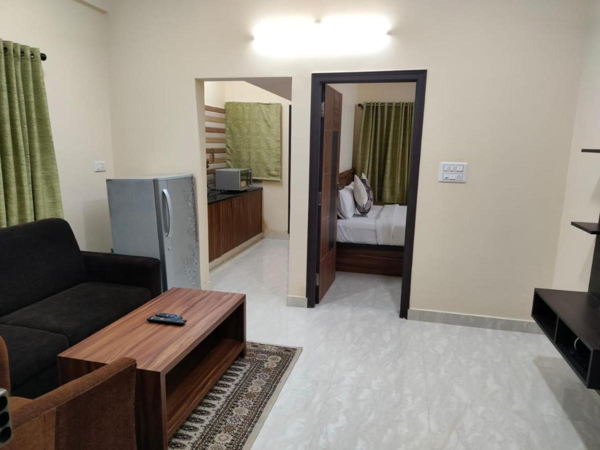Golden Chariot 1Bhk Flat Manyata Tech Park Otel Bangalore Dış mekan fotoğraf